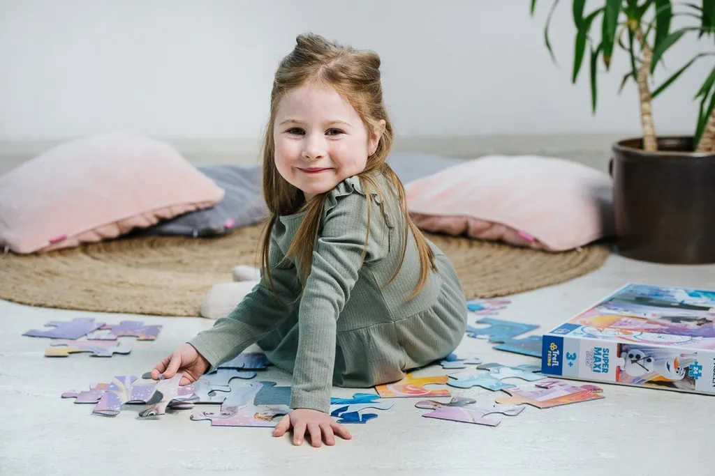 Puzzle de sol 24 pièces Trefl pour activité calme enfant de 3 ans