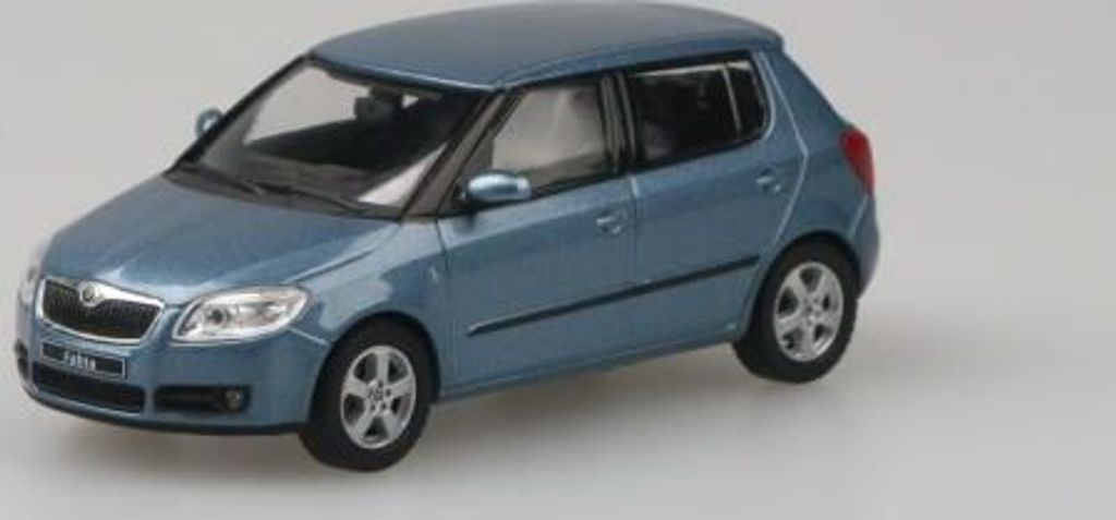 Škoda Fabia II.-Satin Gray Met. Produktbild 