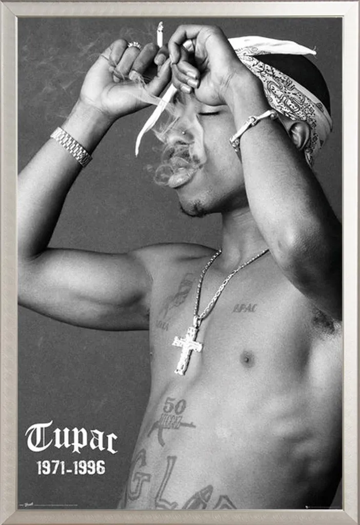 Poster 2pac Smoke encadré : Fini les affiches cornées avec le cadre Shinsuke®