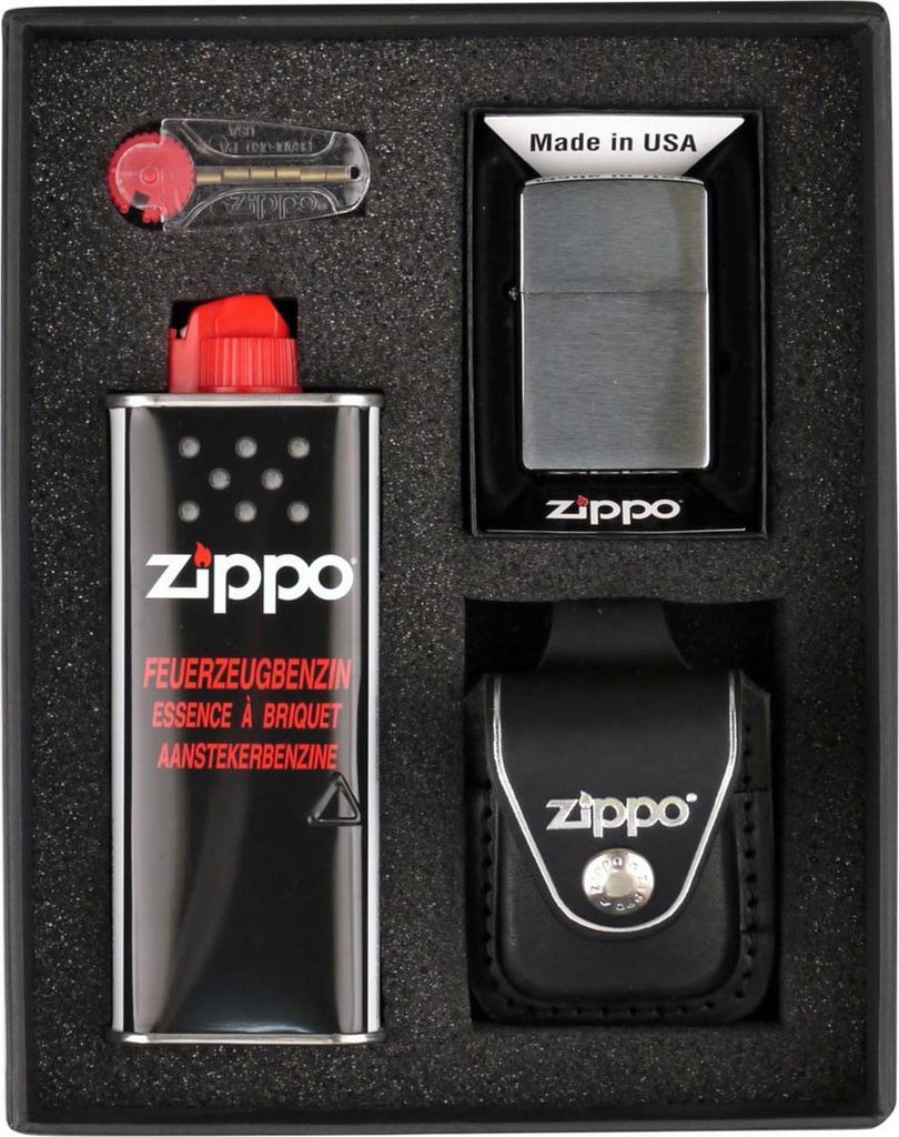 Zippo Feuerzeug Geschenkset Chrom gebürstet mit schwarzer Produktbild 