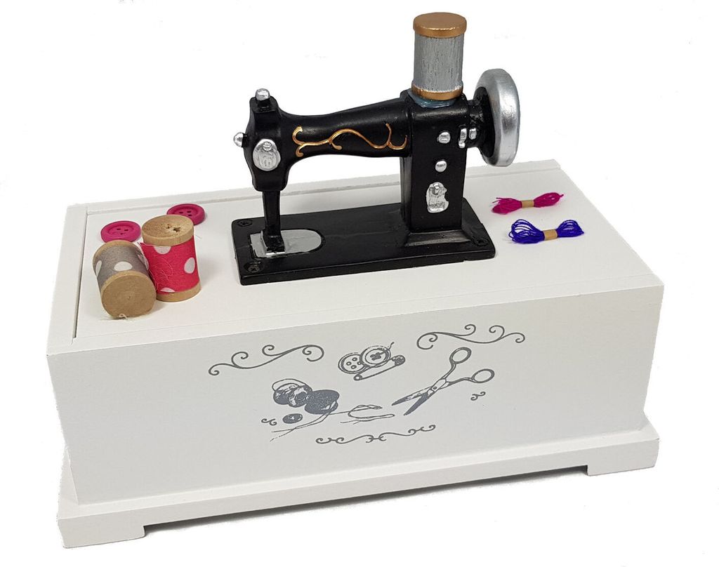 Nähkästchen Nähmaschine Produktbild 