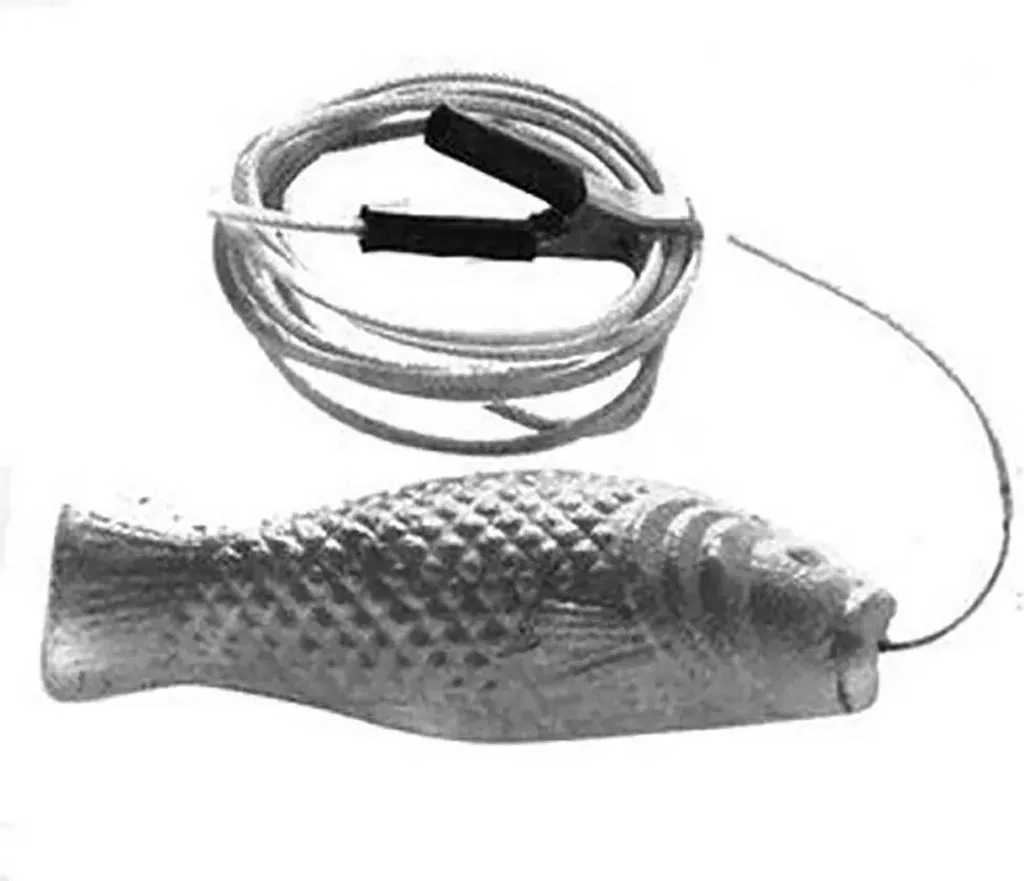 Anode Martyr Aluminium pour Suspendre Argent One Size - Protection Coque