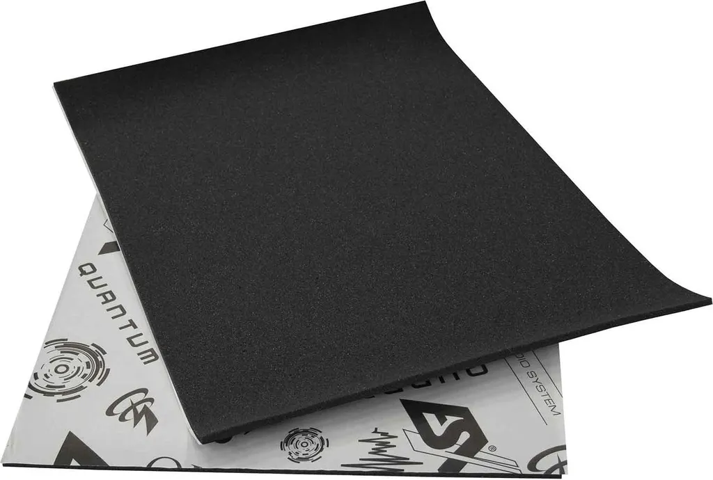 Améliorer le son en voiture avec la mousse isolante ESX QSC7 7 mm