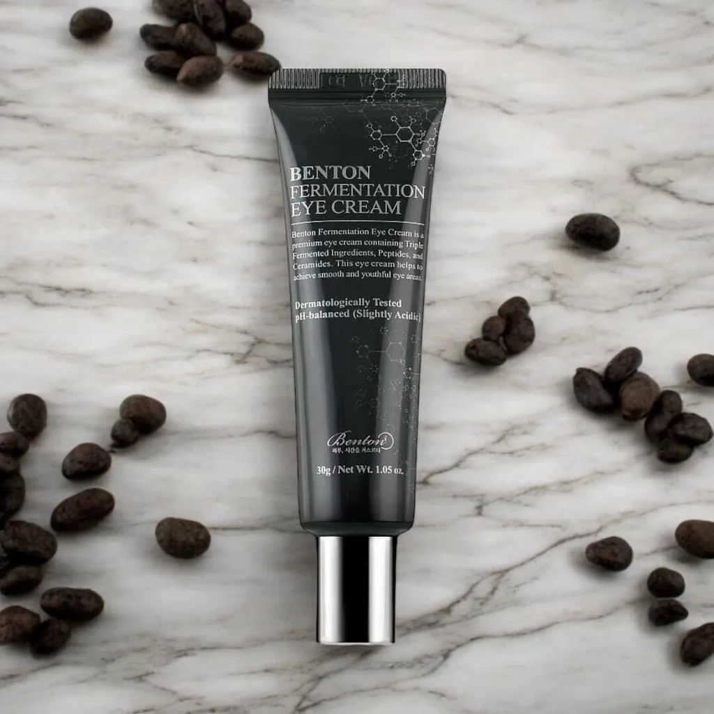 Soin Contour des Yeux Hydratant Benton pour Regard Fatigué et Rides