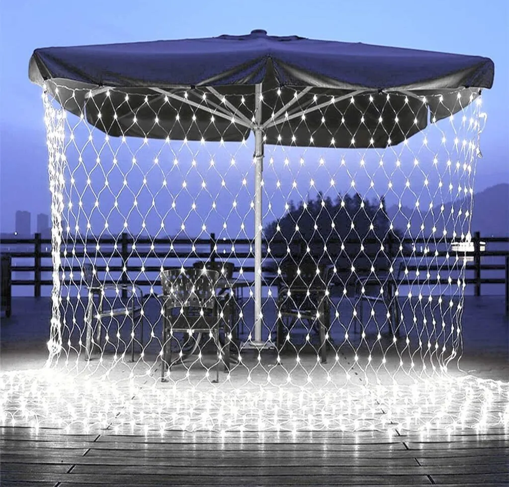 Rete Luci LED 1.5x1.5m Natale Bianco Freddo - Offerta Risparmio