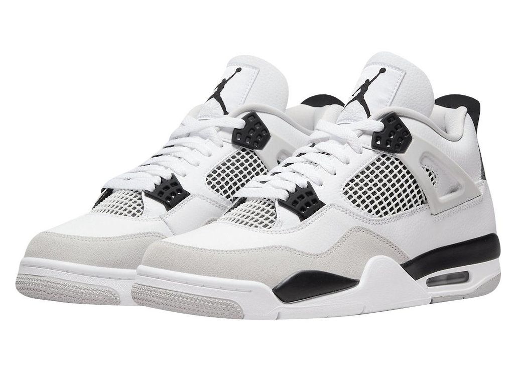 Air Jordan 4 Retro Military Black EU:38.5 Produktbild 