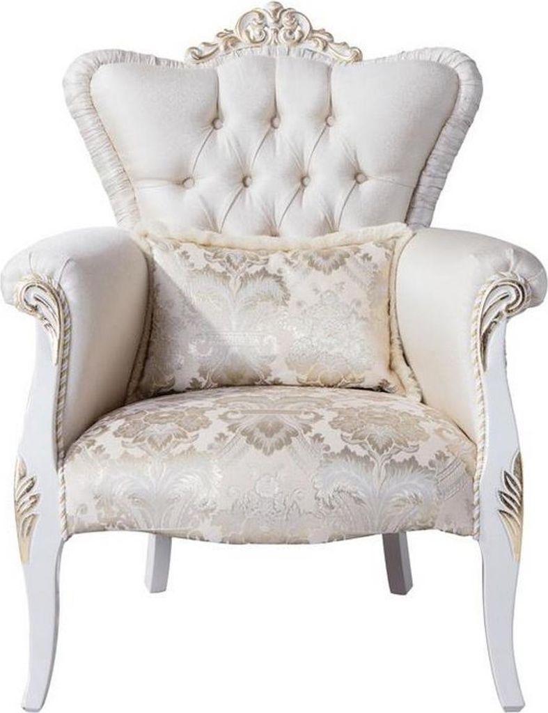 Casa Padrino Luxus Barock Wohnzimmer Sessel mit dekorativem Kissen Creme / Weiß / Gold 83 x 94 x H. 111 cm - Wohnzimmer Möbel im Barockstil