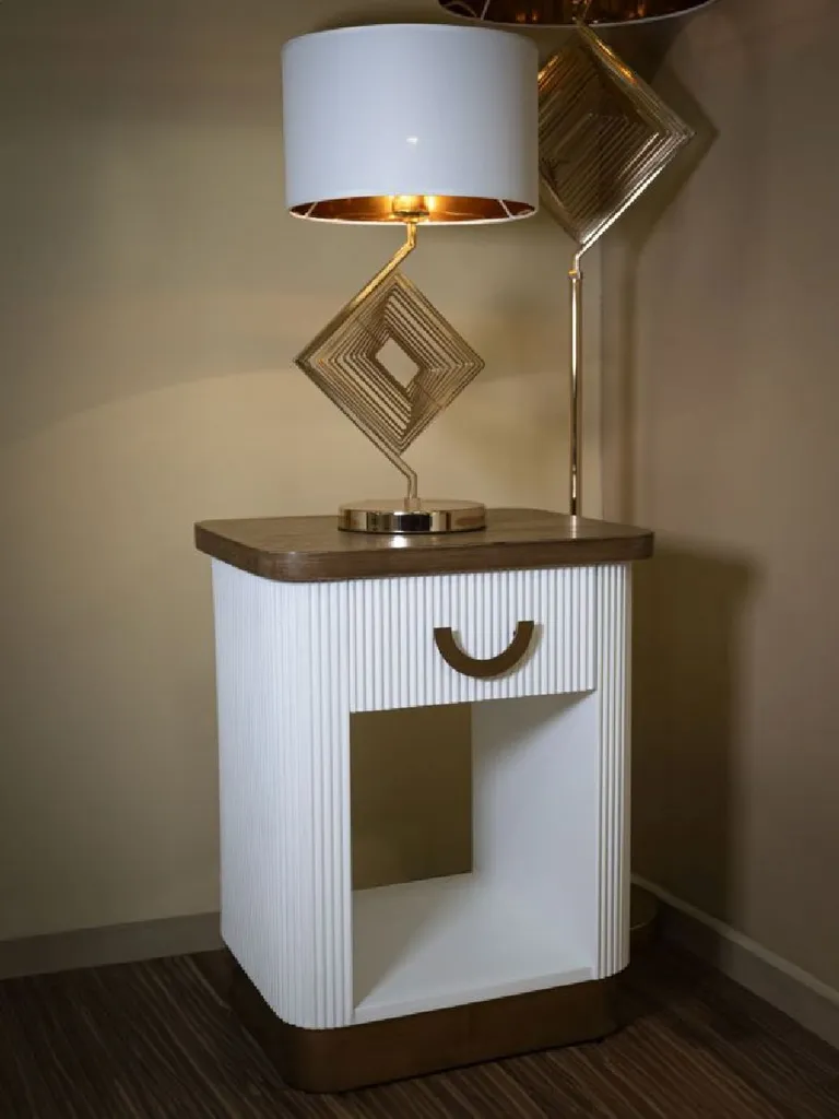 Table de chevet bicolore Tolosa Mauro Ferretti pour chambre parentale - 9