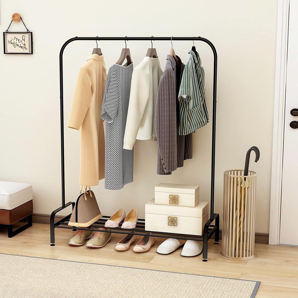 Kleiderstaender mit 30 kg Fassungsvermoegen, verstellbare Füsse, obere Stange und untere Ablage Standardwaeschestaender für Schlafzimmer, Waschk...