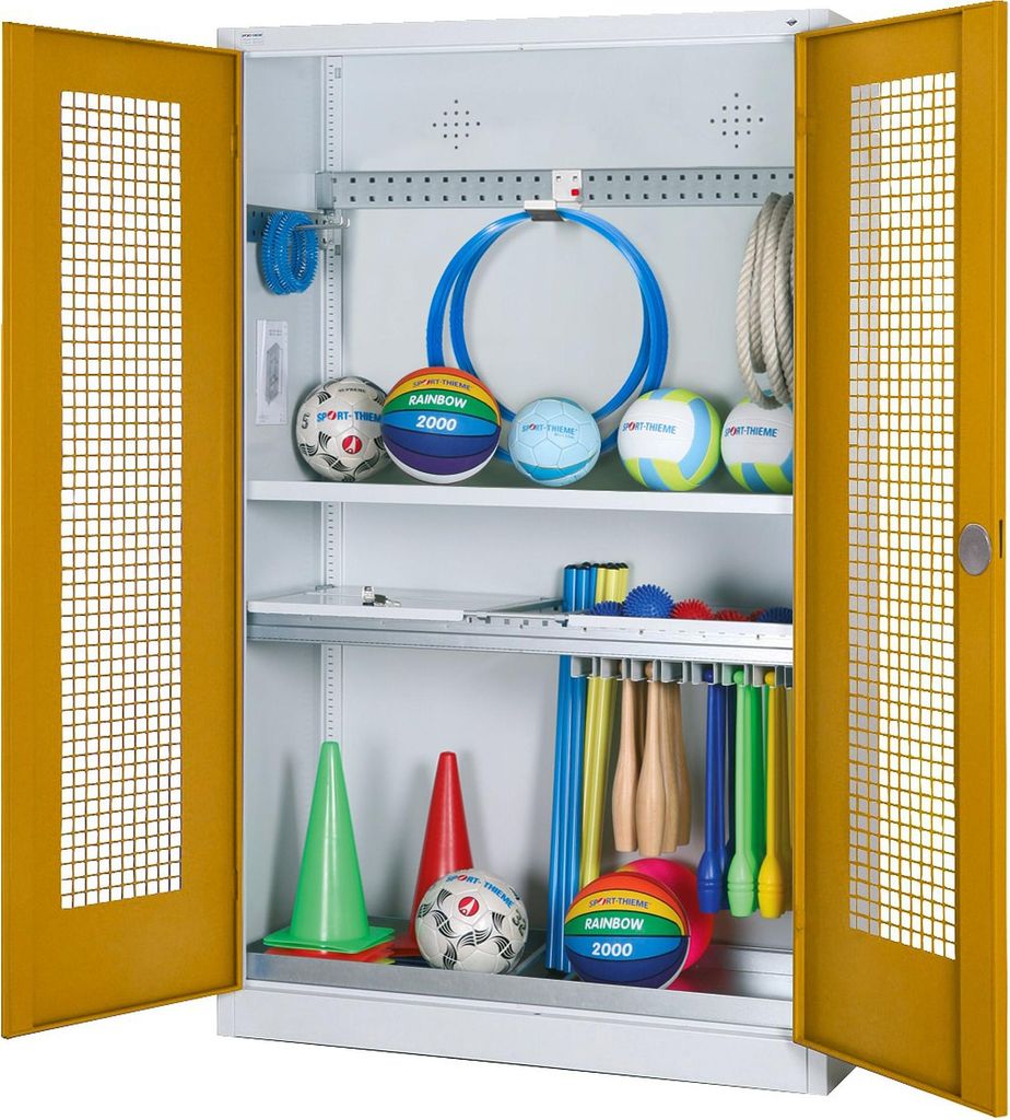C+P Modul-Sportgeräteschrank "Komplettausstattung" mit Lochblech-Flügeltüren, HxBxT 195x120x50 cm, Ergo-Lock Muldengriff, Goldgelb (RAL 1004), L...
