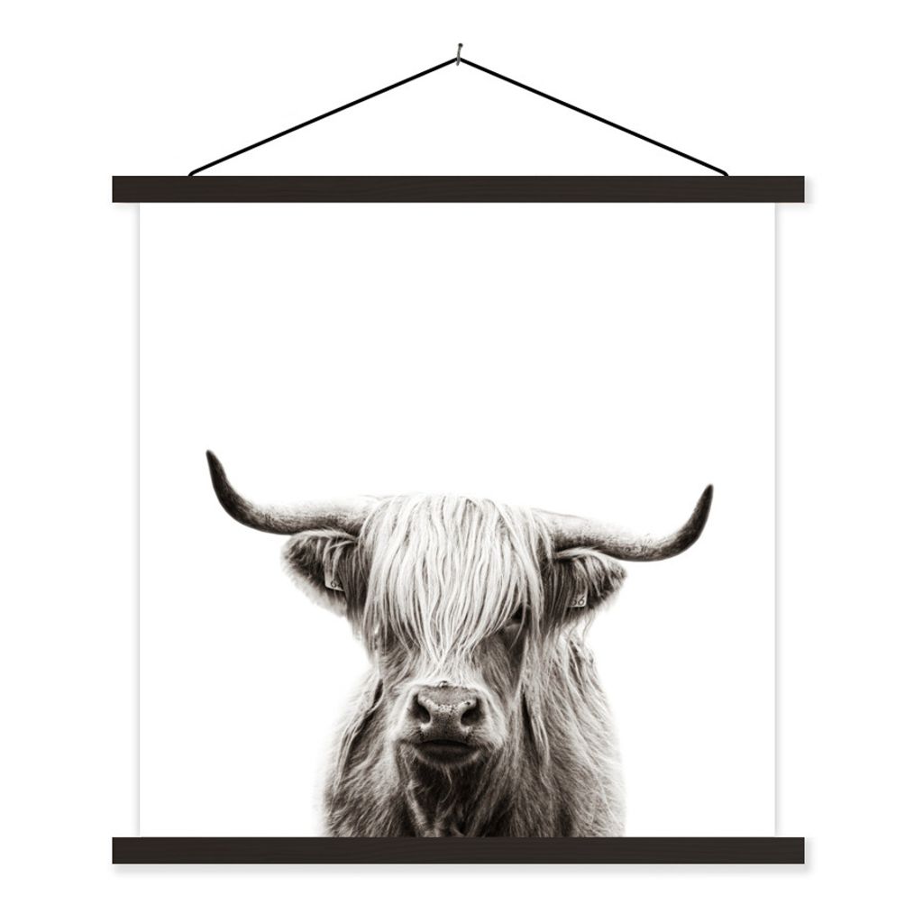 MuchoWow Textilposter Porträt Schottischer Highlander - Schottische Kuh - Schwarz und weiß 90x90 cm mit schwarzem Rahmen - Magnetisches