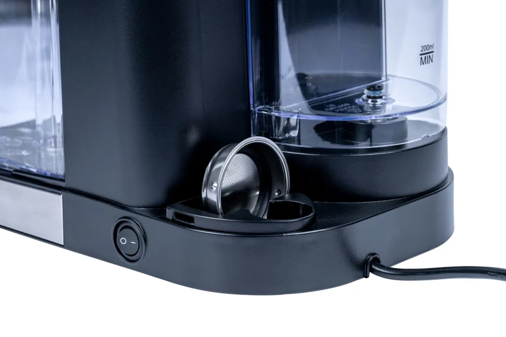Machine à expresso automatique Tornado avec mousseur de lait intégré
