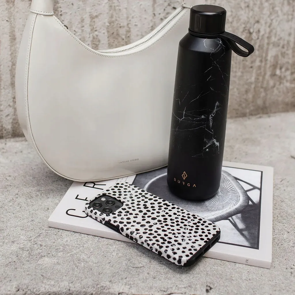 Cover iPhone 15 Pro Max Burga Almond Latte | Non la Solita Cover, è un Guscio! - 14