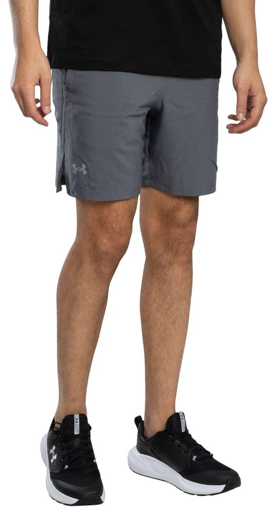Under Armour Launch Shorts, Grau M