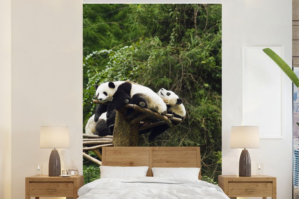 MuchoWow Fototapete für Wohnzimmer oder Schlafzimmer Wandtapete Vinyl Motivtapete Pandas - Holz - Treppe - 160x240 cm - Vinyltapete
