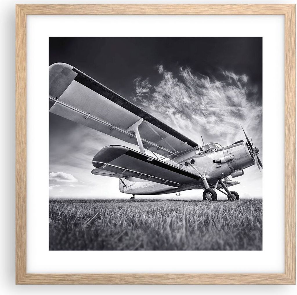 Gerahmtes Poster - Rahmen in heller Eiche - Flugzeug An-2 Schwarzweiß - 40x40 cm - Wand Bild - Wanddeko - Wandbilder - Wandposter - Bilderrahmen -...