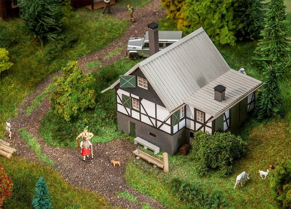 Faller 130570 Waldhütte Epoche I