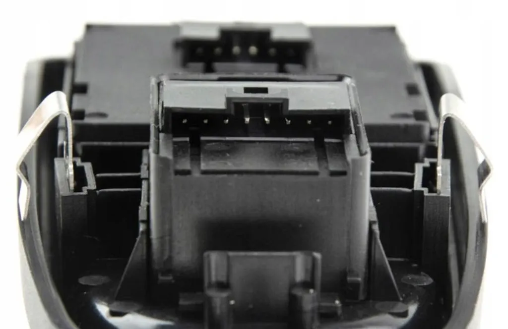 Bouton vitre bloquée Iveco Daily 5801304491 Commande Rétro Electrique