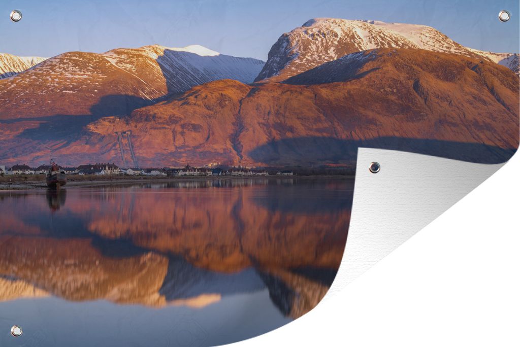 MuchoWow 120x80 cm Outdoor-Poster Gartendeko Sichtschutz Garten Poster für den Garten Spiegelung des Ben Nevis im Wasser