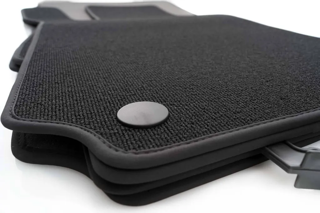Offerta Set Tappetini Mercedes Classe E W212 S212 - Qualità OEM Nero