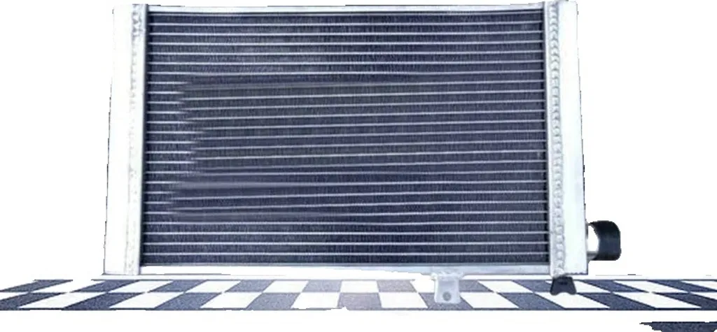 Radiateur alu 15,55x9,84 pouces avec ventilateur et habillage intégré