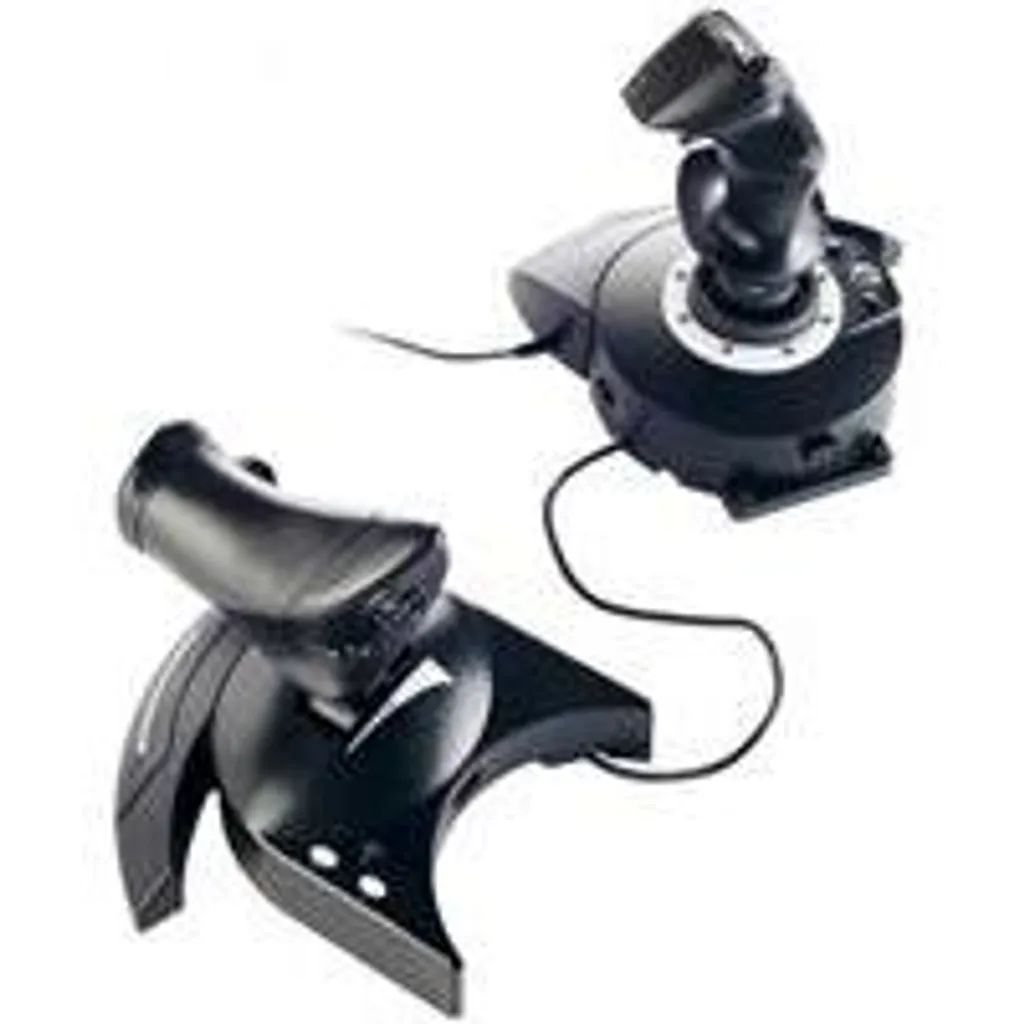 Pilotez avec le Thrustmaster T.Flight Full Kit X pour Flight Simulator - 36