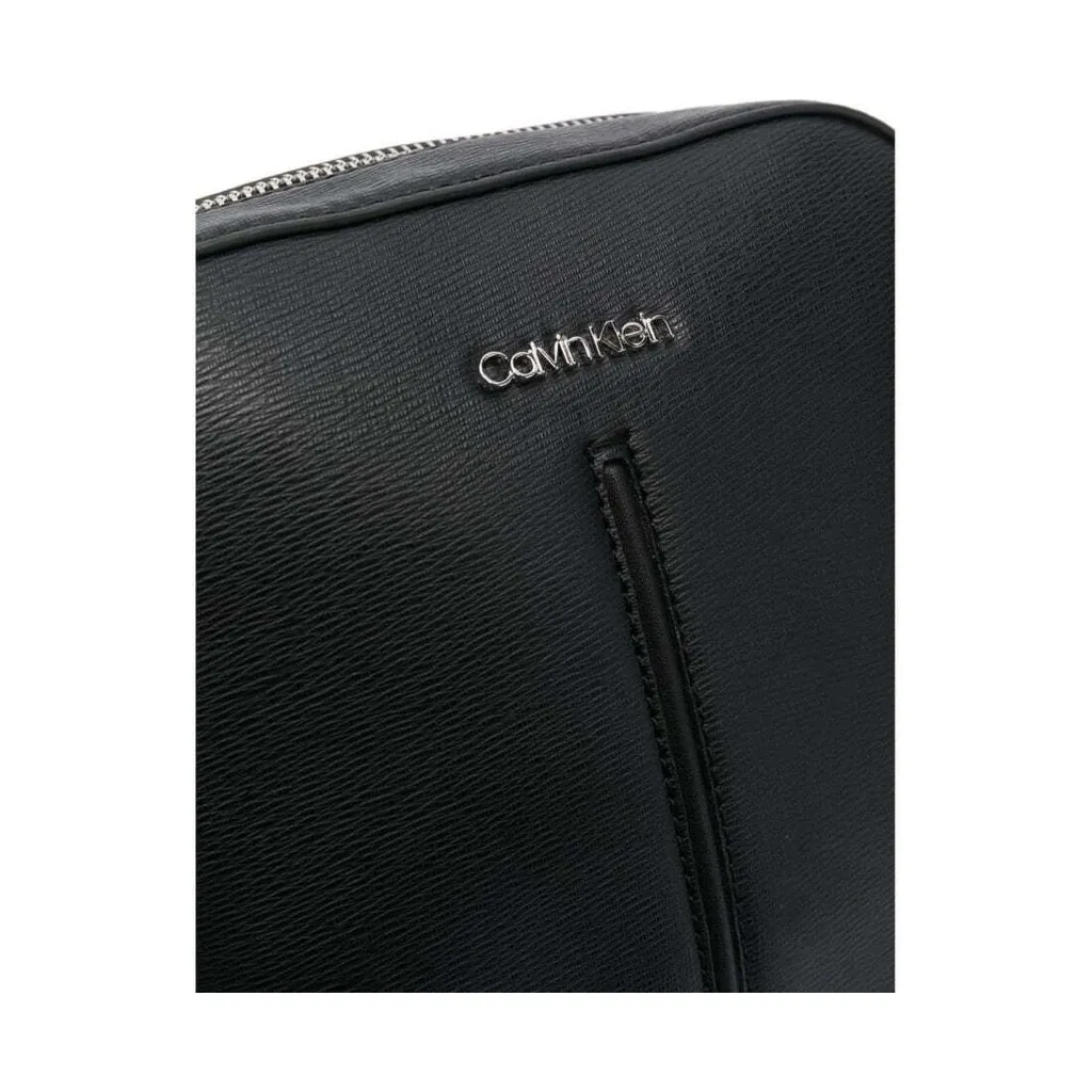 Petit sac reporter Calvin Klein K50K510020 avec sangle ajustable - 10