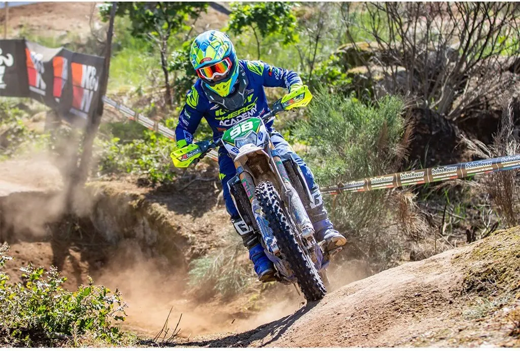 Mousse Enduro Front Technomousse Anti-Crevaison Argent 90/90 x 21 - 6