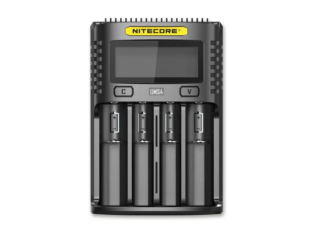 Récupérez vos accus déchargés avec le chargeur rapide UMS4 intelligent