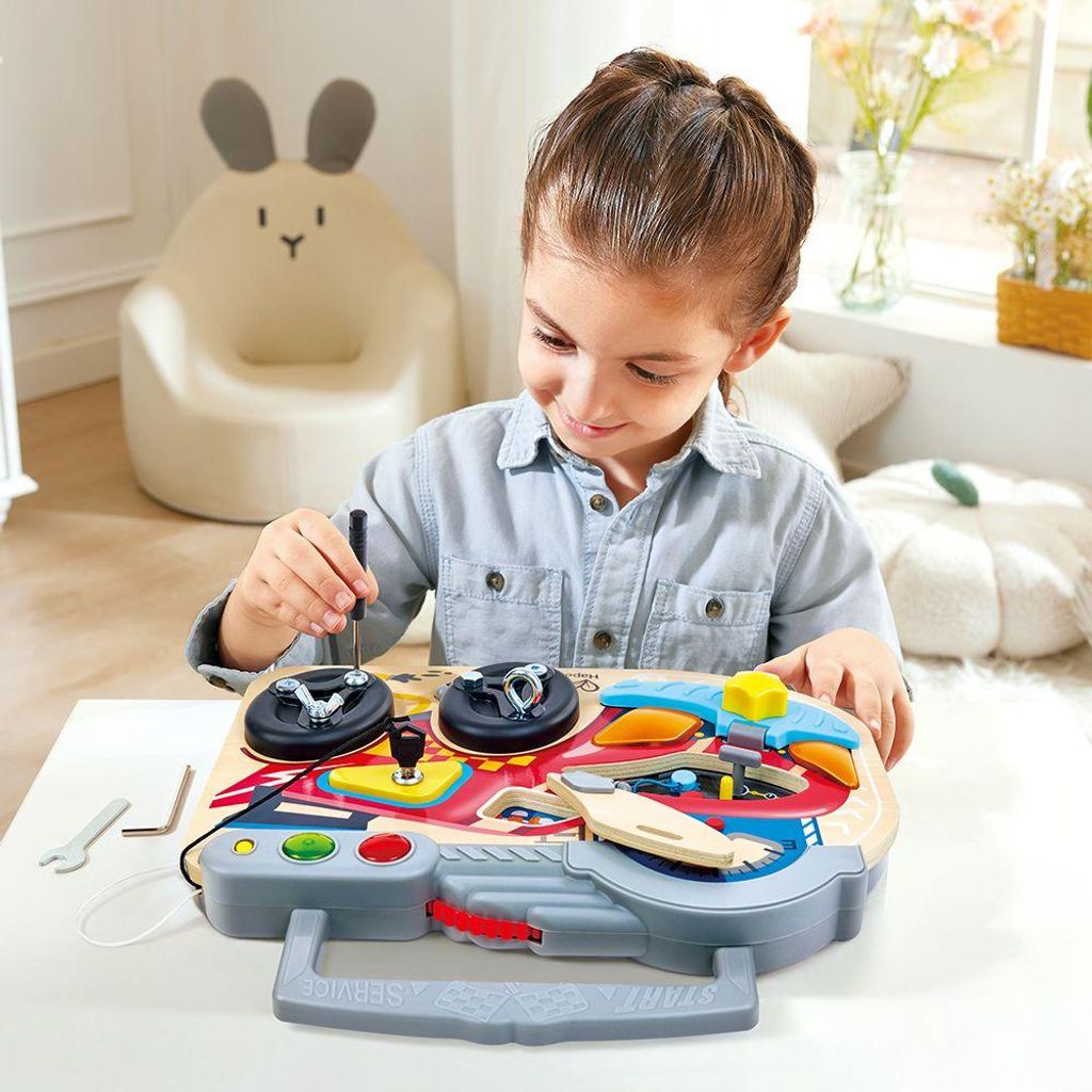 Hape Spielzeug Little Racer’s Busy Board - interaktives Aktivitätsbrett
