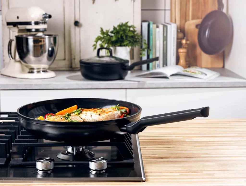 Padella BK 30 cm Easy Induction Ceramica - Qualità Reale dal 1851 - 5