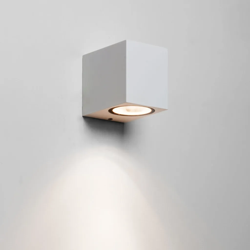 Applique Esterno Chios 6W LED IP44 - Bianco Opaco Professionale