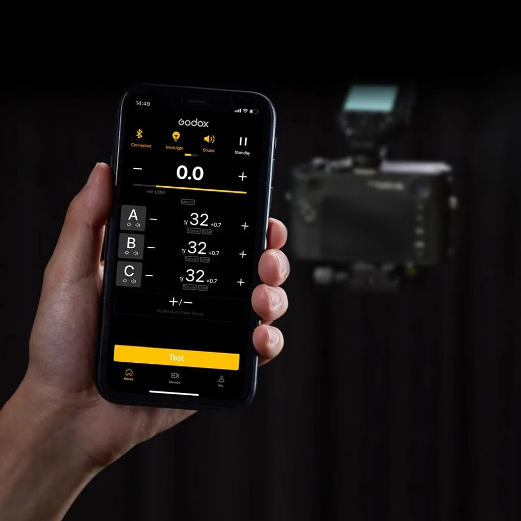 Offerta Godox Xpro II-S Sony: Trasmettitore Flash con Bluetooth - 3