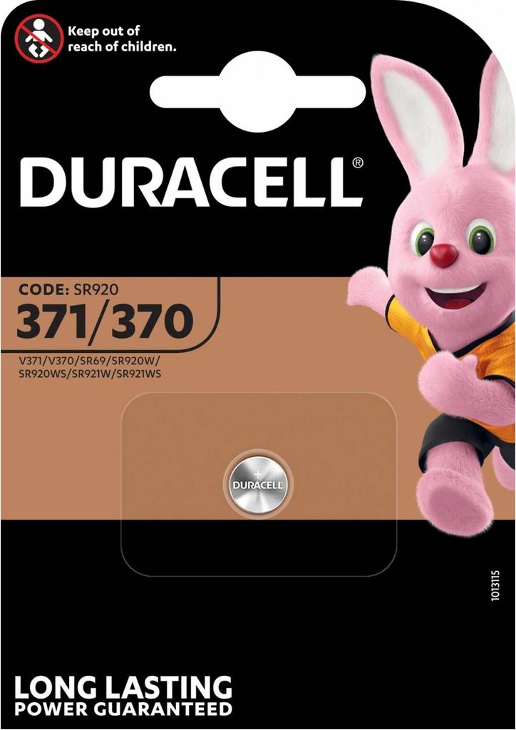 Packaging for Duracell batteries featuring a cartoon bunny.