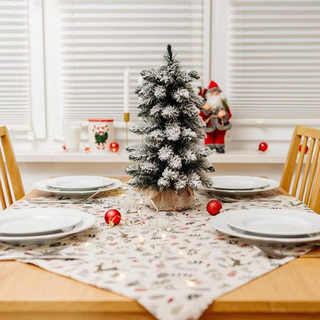Creative Home Künstlicher Weihnachtsbaum mit Schnee - Tannenbaum Künstlich im Jutesack