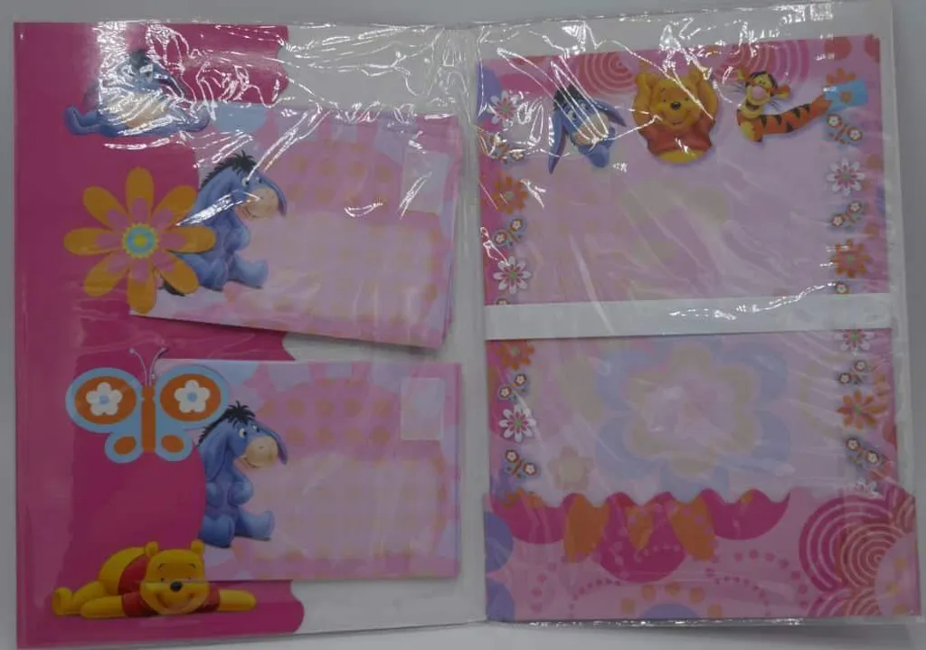 Set Winnie l'Ourson avec Papier à Lettres Illustré et Enveloppes Van Doelen