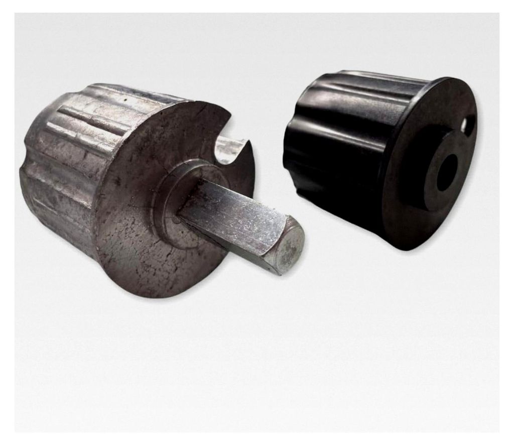 Markisenhülsen 60 mm | 2er-Set Kantenschutz (Maschine + Drehgelenk) | passend für Vierkant 13 x 13 | Metall + verstärkter Kunststoff | Ersatzteil