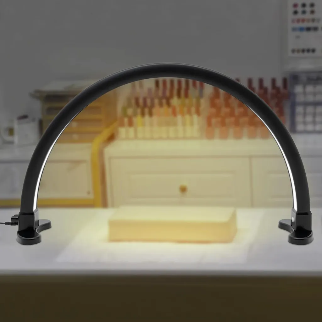 Lampe de table manucure demi-lune LED noire pour salon de cosmétique