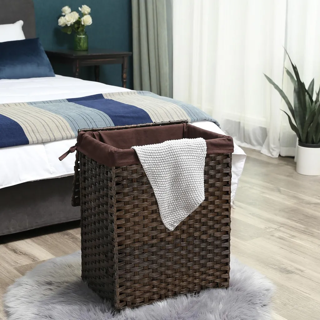 Panier à linge 90L marron en polyrotin robuste et résistant à l'eau - 5
