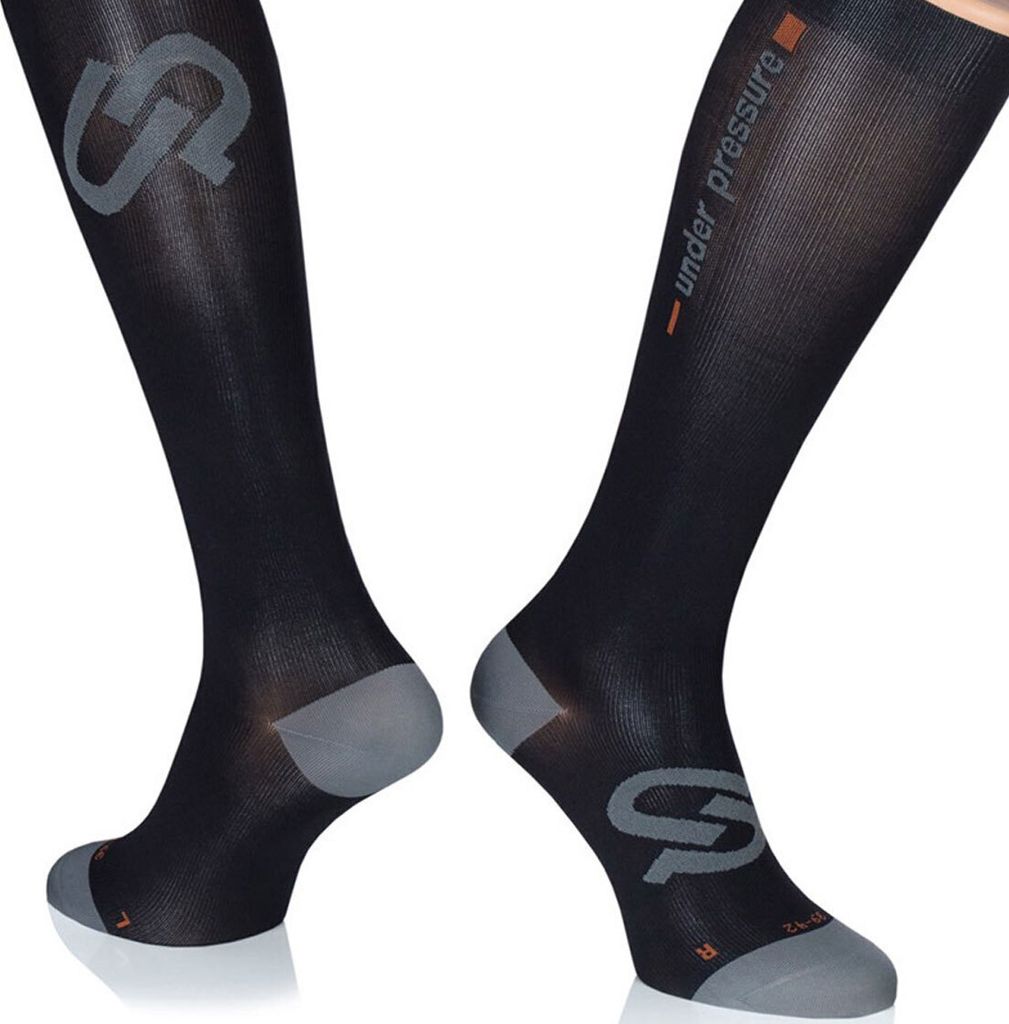 Under Pressure Ultralight | Sport-Kompressionsstrumpf (1 Paar) Sport-Kompressionsstrumpf - der Wettkampf-Socken 43-46 (Wade: 32-42cm) schwarz