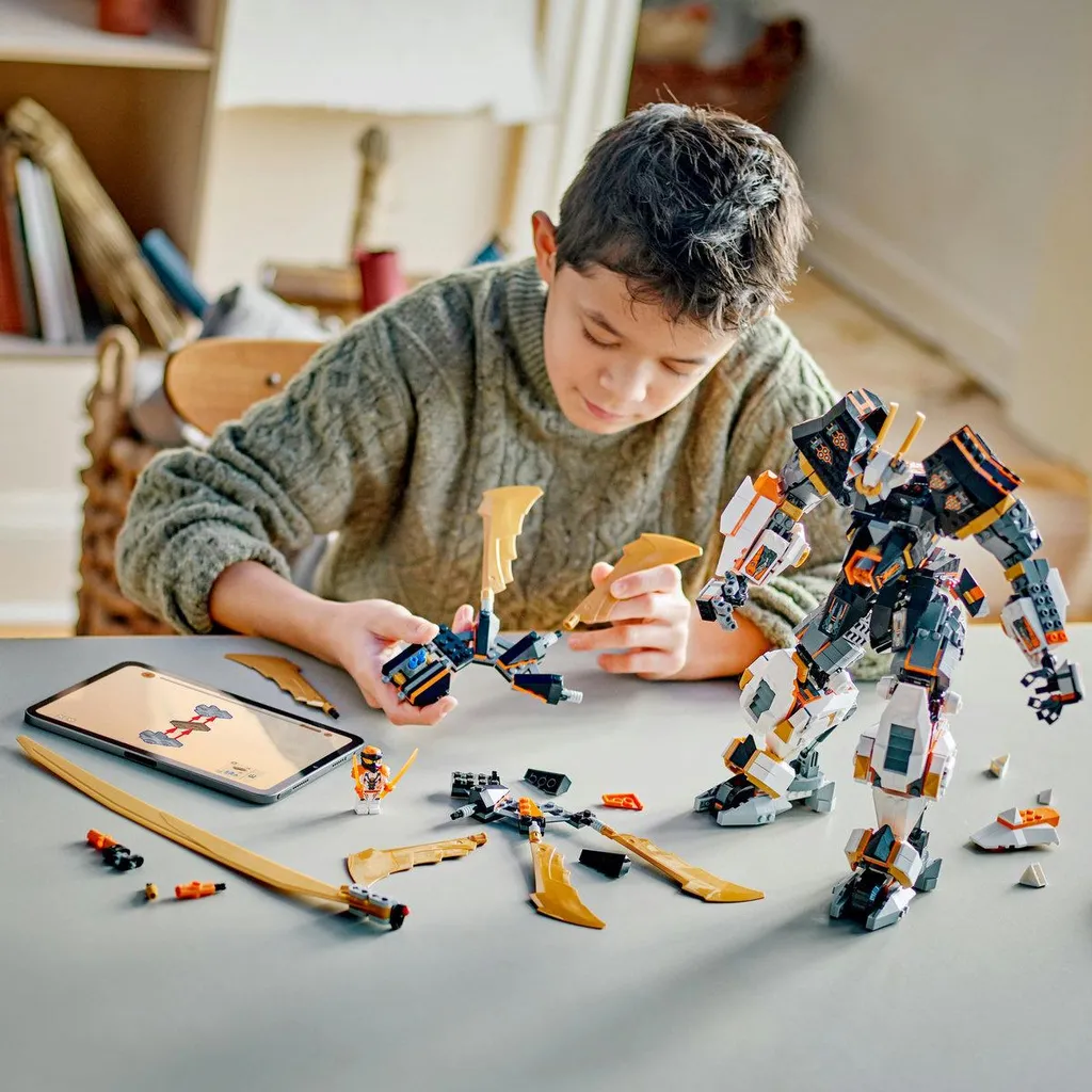 Construction LEGO Ninjago 71821 stable et articulée Robot de Cole - 29