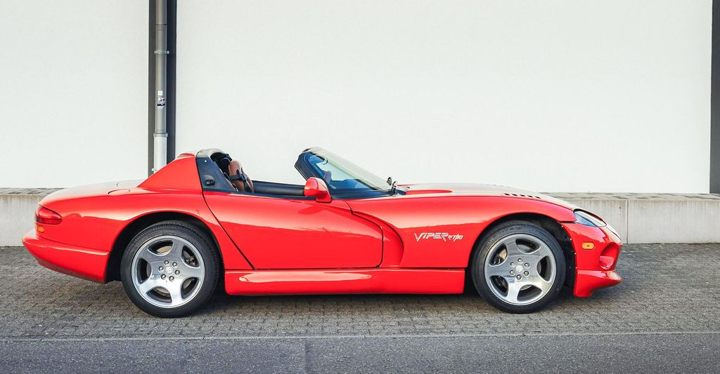 mydays Dodge Viper RT/10 fahren Weil der Stadt (4 Std.); Erlebnis verschenken oder selbst erleben; Gutschein für 1 Person(en)