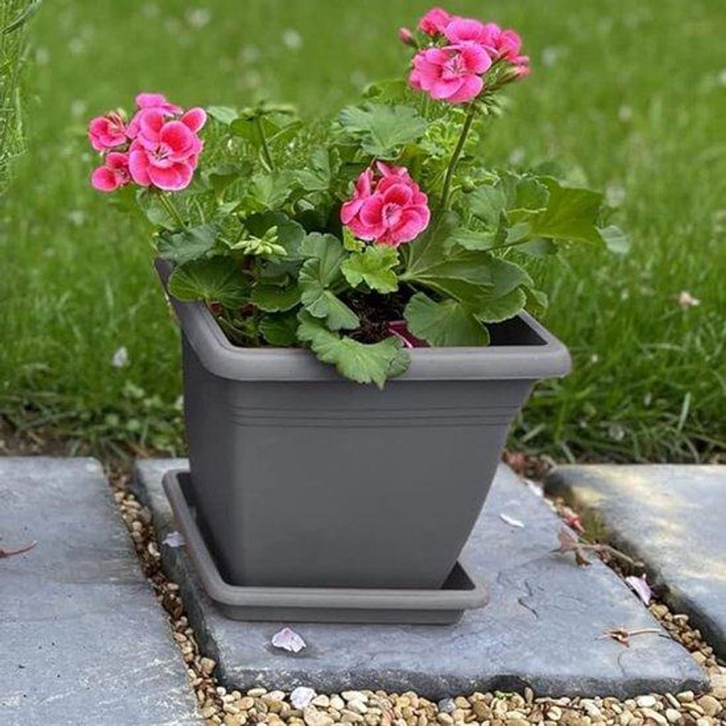 Vierkante Blumentopf 32x30 cm in Antrazit mit Wasserauffangschale für Innen und Außen
