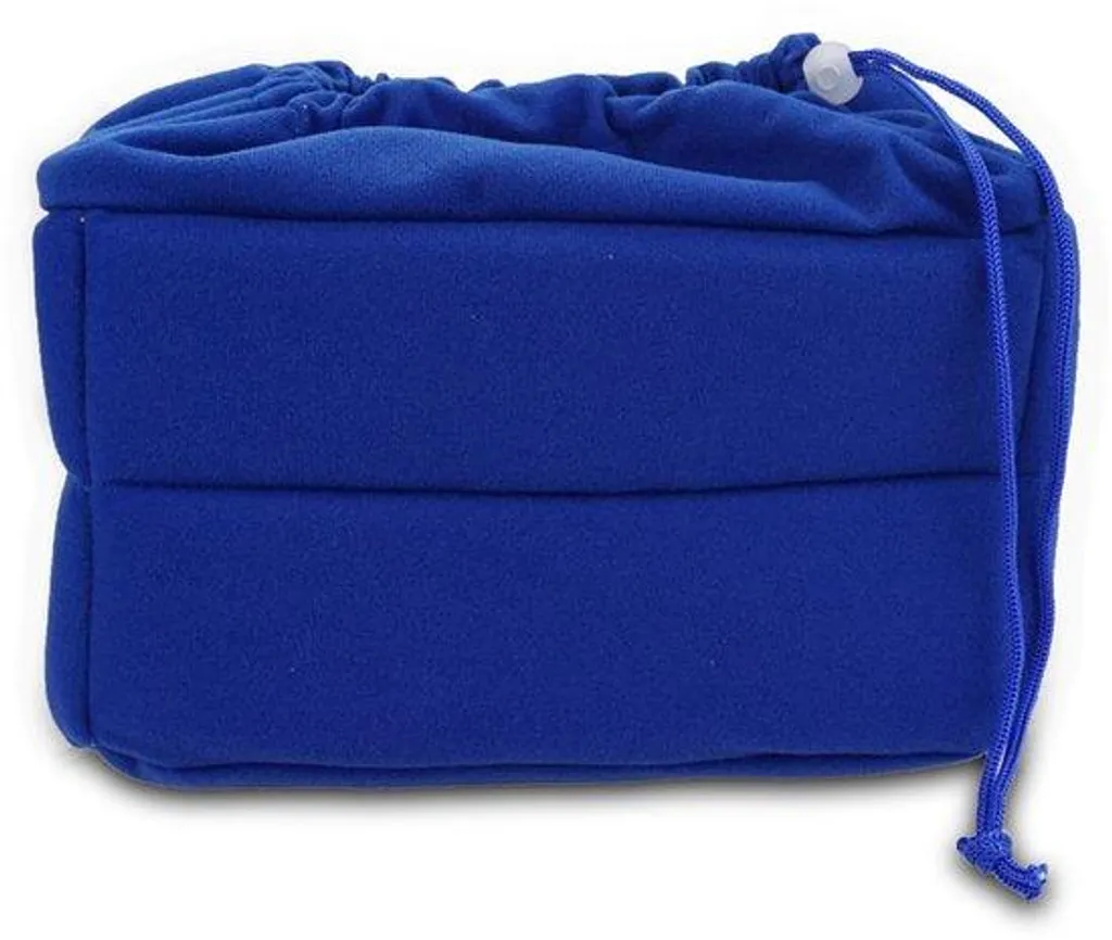 Protégez votre reflex de la pluie avec cette housse étanche bleue à zip