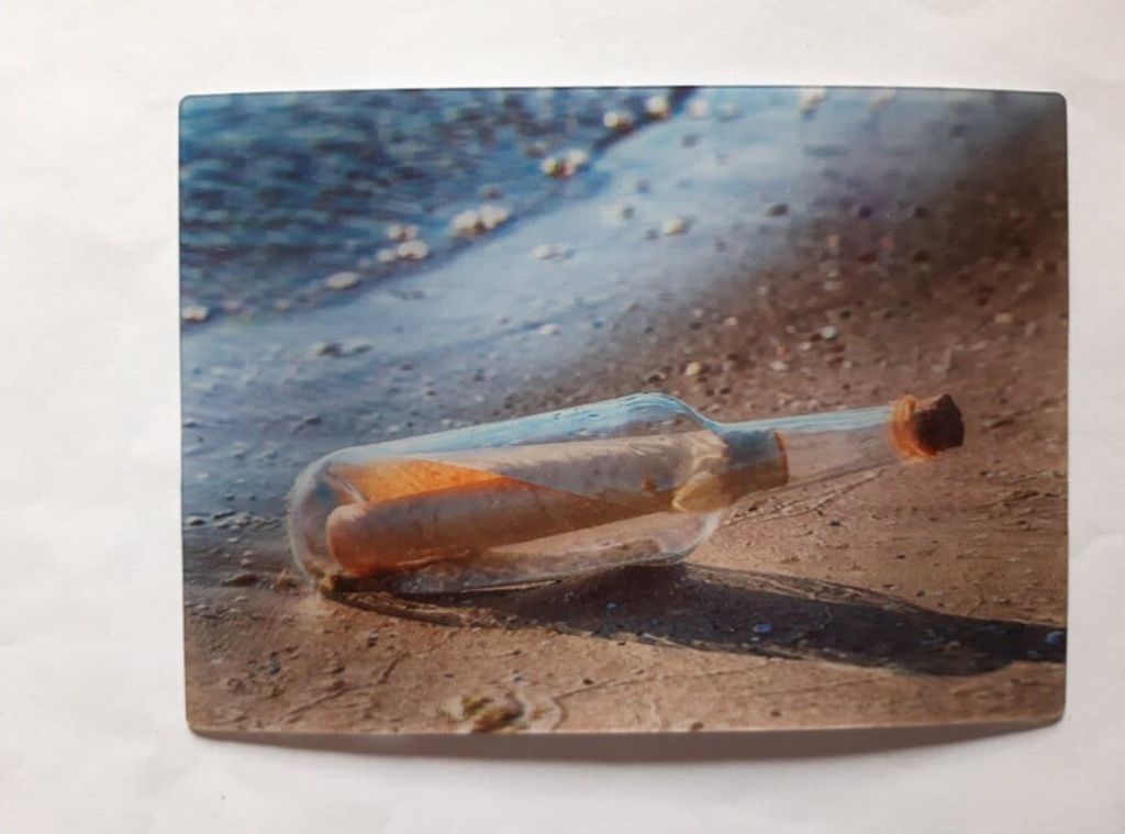 3 D Ansichtskarte Flaschenpost, Postkarte Wackelkarte Hologrammkarte, Strand Meer Sand
