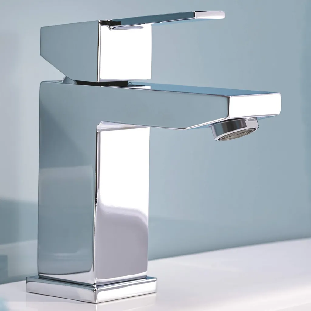 Installer un mitigeur lavabo Grohe Sail Cube chrome simplement avec QuickFix