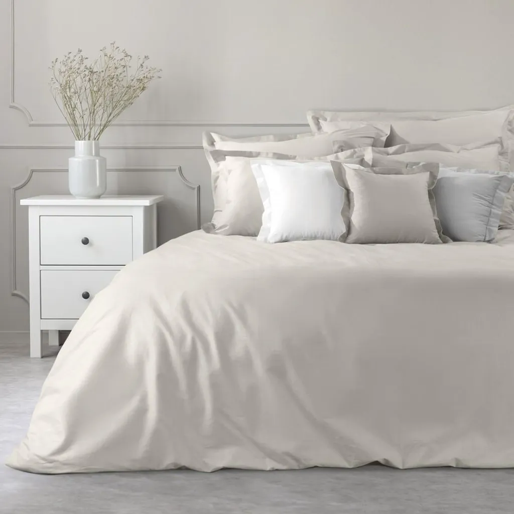 Parure de Lit 160x200 cm Nova C Beige en Coton Doux avec 2 Taies