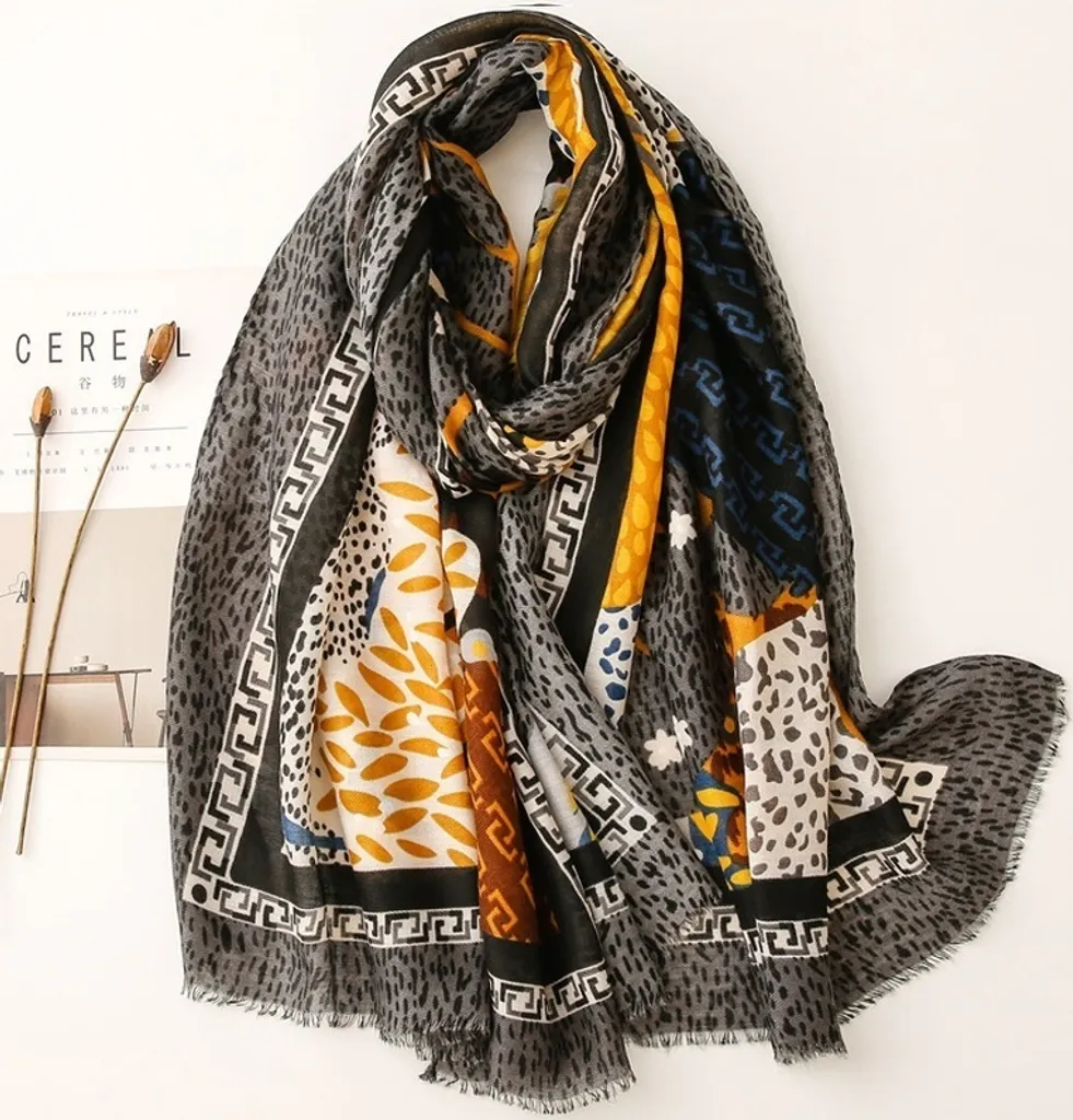 Foulard in Seta Giallo Lilien KP11951 - Qualità e Design Italiano