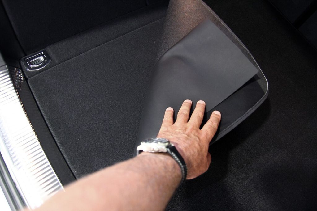 Kofferraummatte 2-tlg passend für Audi A4 B9 Avant ohne Schienen 2015-