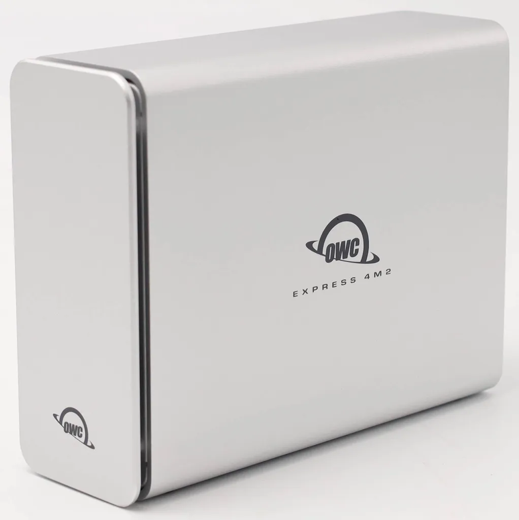 OWC Express 4M2 Boîtier USB4 pour 4 SSD NVMe M.2 2280 jusqu'à 3200 Mo/s